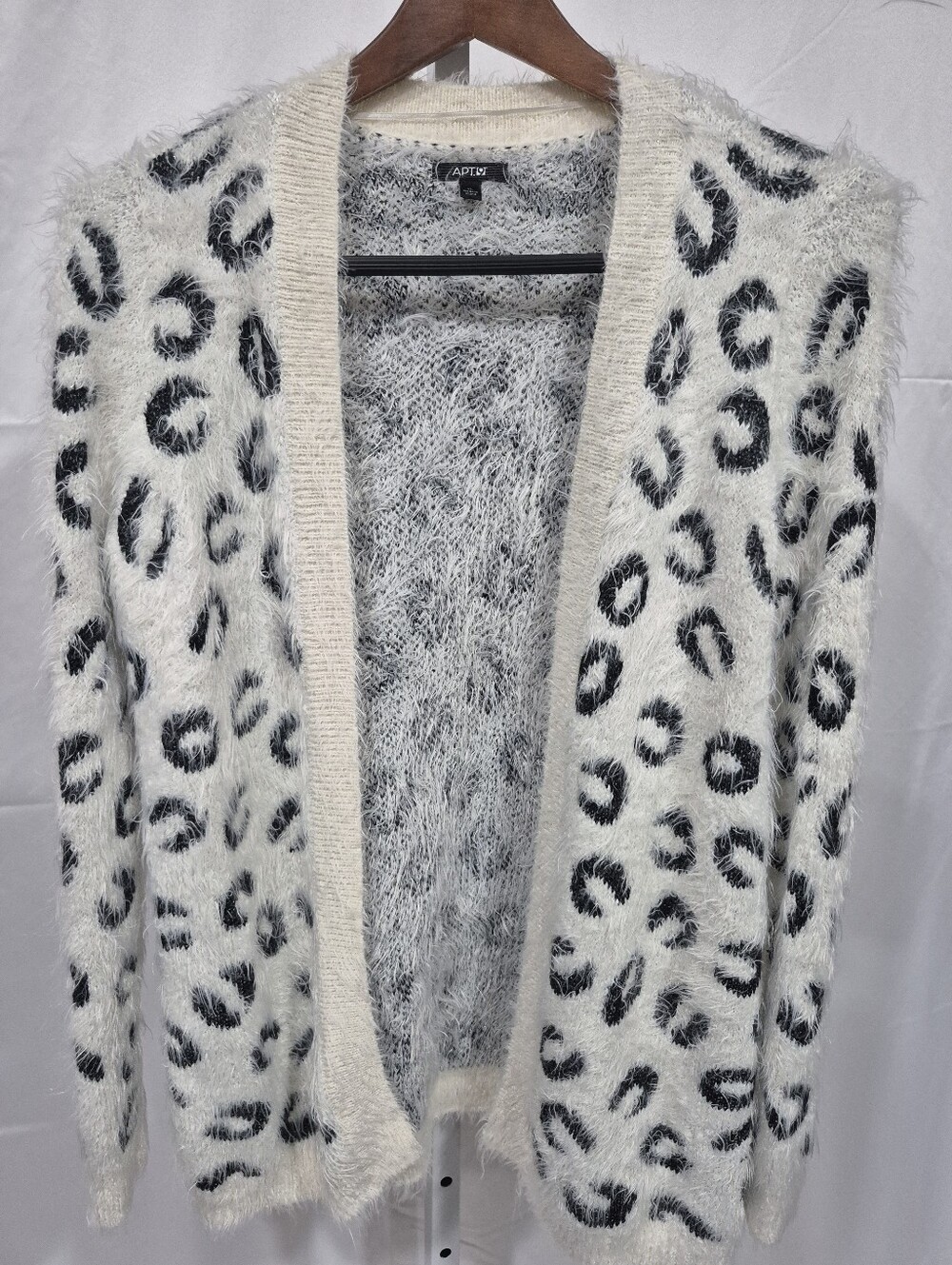 Apt.9 Leopard Print Eyelash Knit Open Front Cardigan Sweatee XL